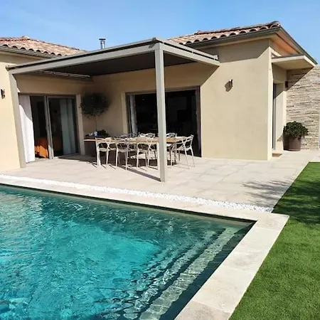 Proche D'avignon, Neuve, Climatisee, Piscine Pujaut